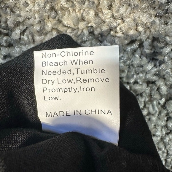 Etcyy new Sleeveless Dress SZ Medium NWT - Picture 3 of 7